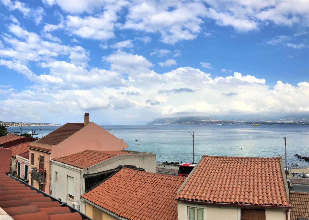 Hotel Vecchia Paradiso - A Un Passo Dal Mare Messina Exterior foto